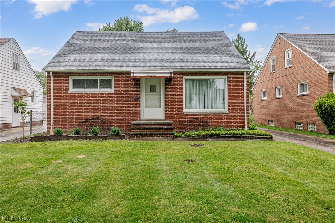 5670 Cherokee Drive Lyndhurst OH 44124