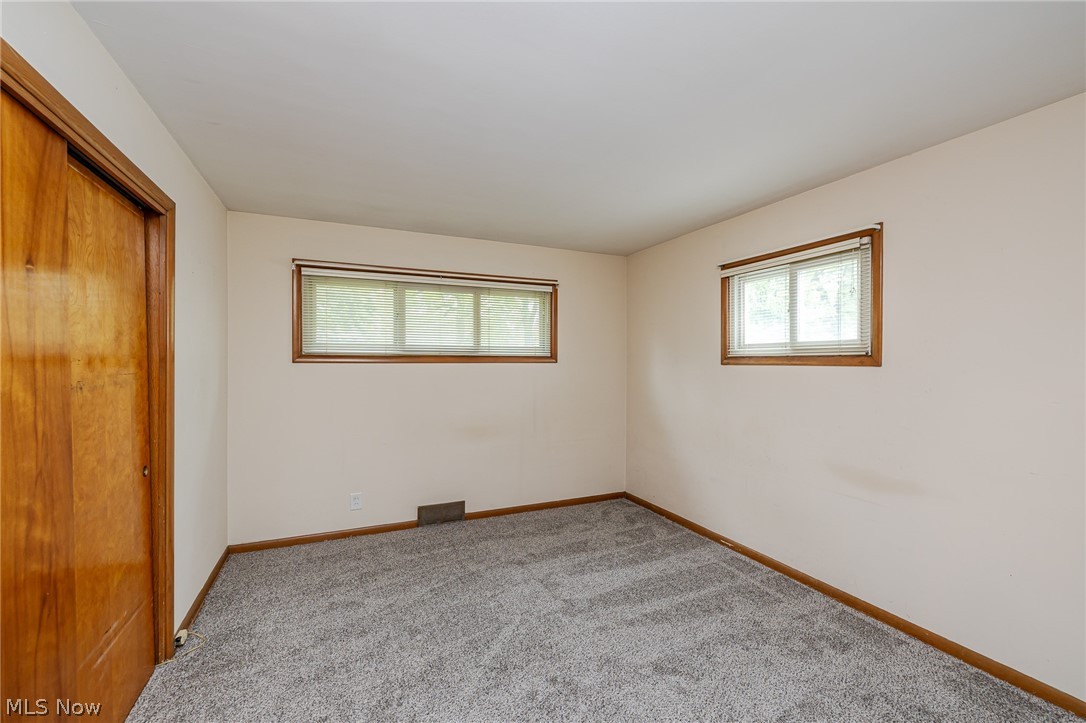 5670 Cherokee Drive Lyndhurst OH 44124
