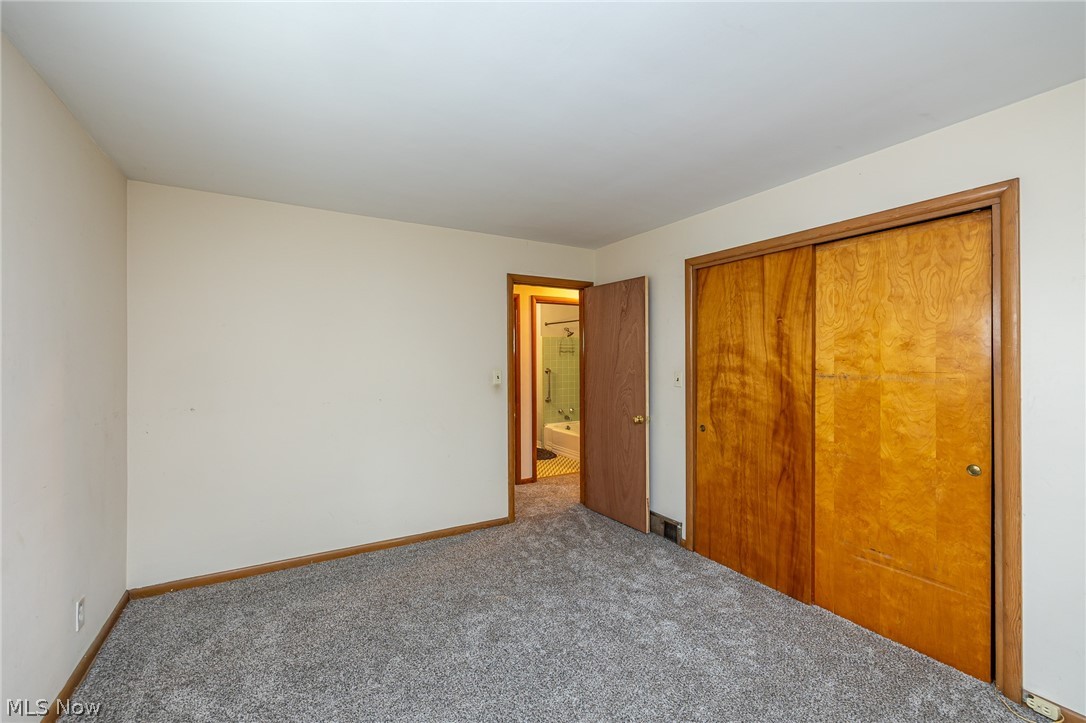 5670 Cherokee Drive Lyndhurst OH 44124