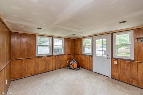 5670 Cherokee Drive Lyndhurst OH 44124