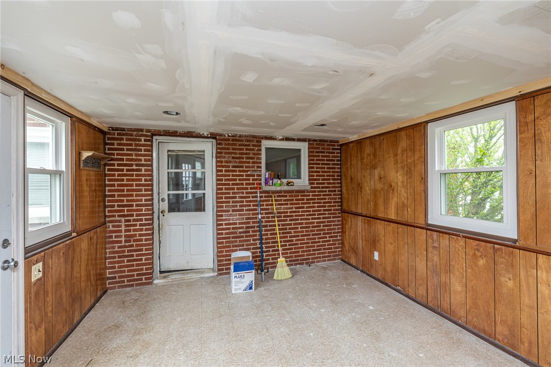 5670 Cherokee Drive Lyndhurst OH 44124