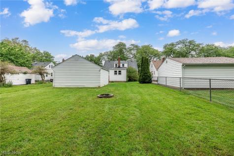 5670 Cherokee Drive Lyndhurst OH 44124