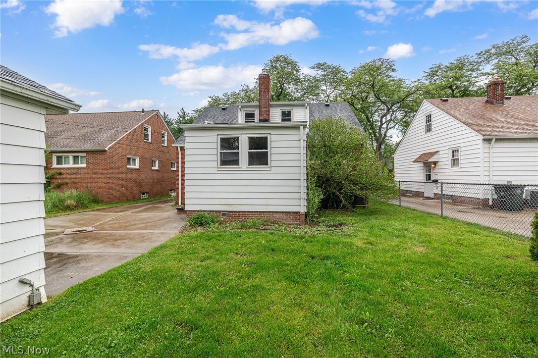 5670 Cherokee Drive Lyndhurst OH 44124