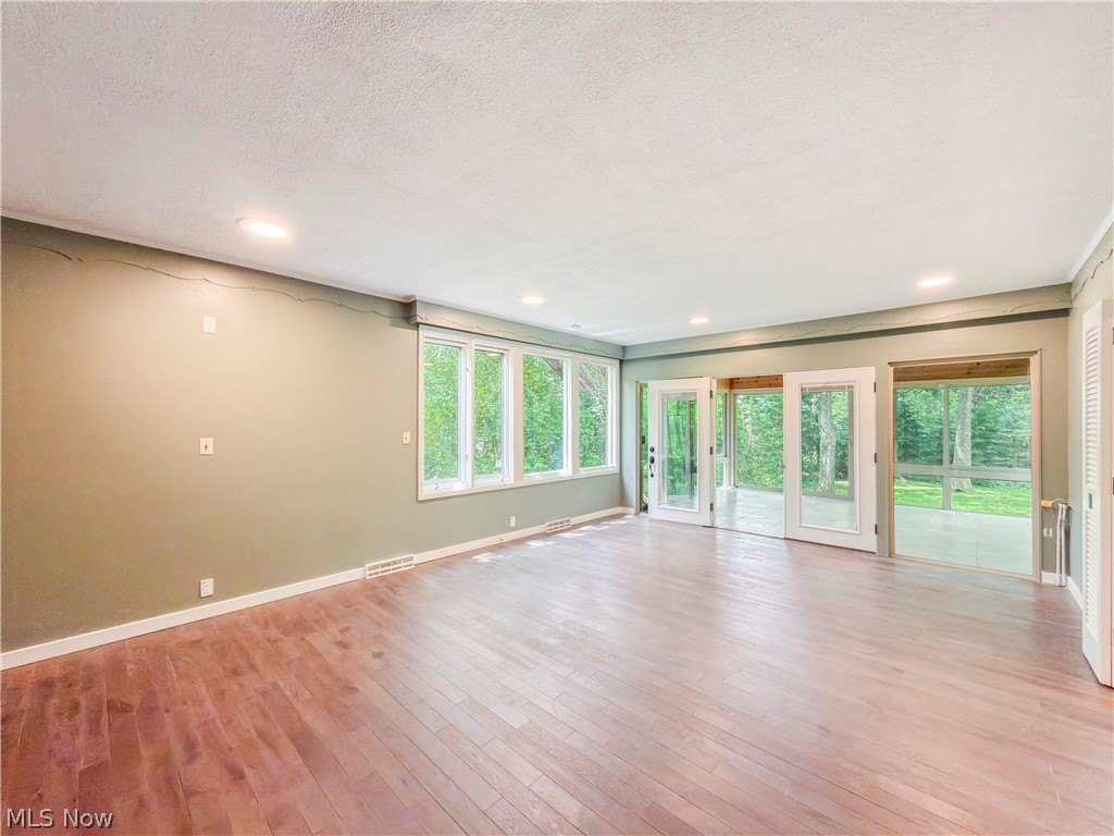 2990 E Belvoir Oval Shaker Heights OH 44122