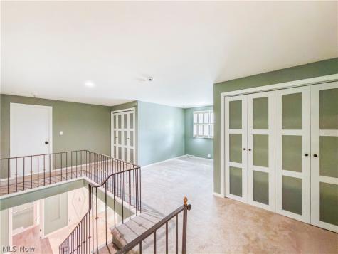 2990 E Belvoir Oval Shaker Heights OH 44122