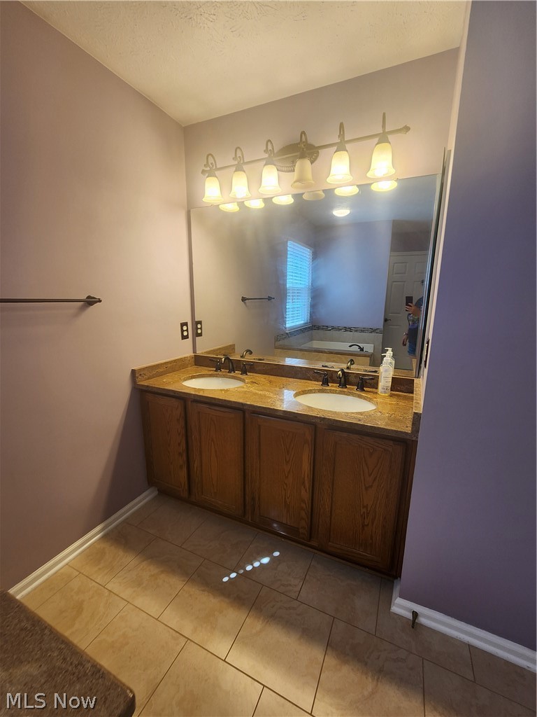 3288 Beech Lane Avon OH 44011