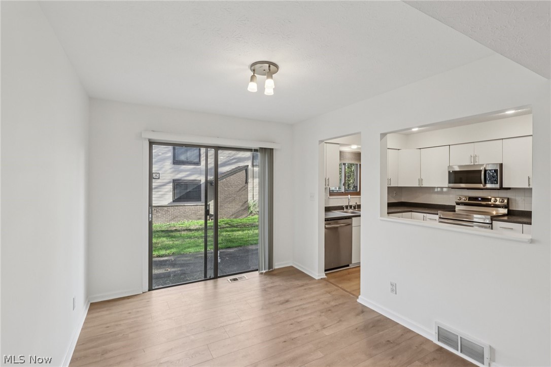 4473 Habersham Lane Richmond Heights OH 44143
