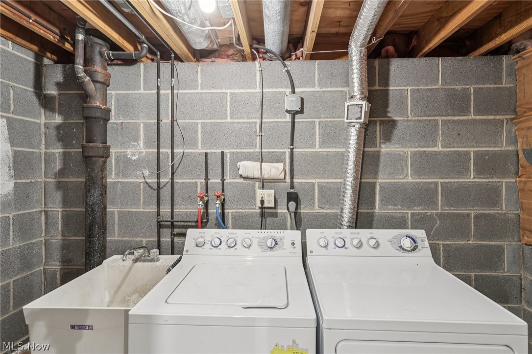 4473 Habersham Lane Richmond Heights OH 44143