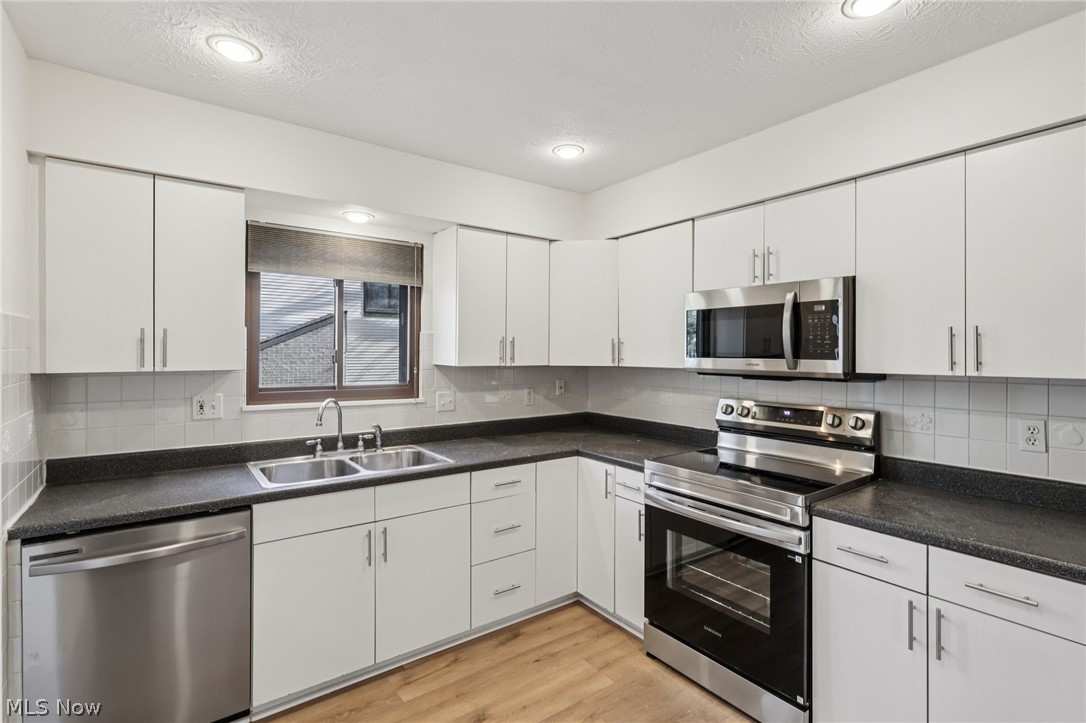 4473 Habersham Lane Richmond Heights OH 44143