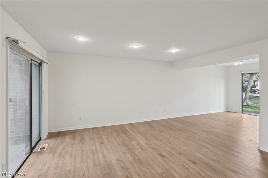 4473 Habersham Lane Richmond Heights OH 44143