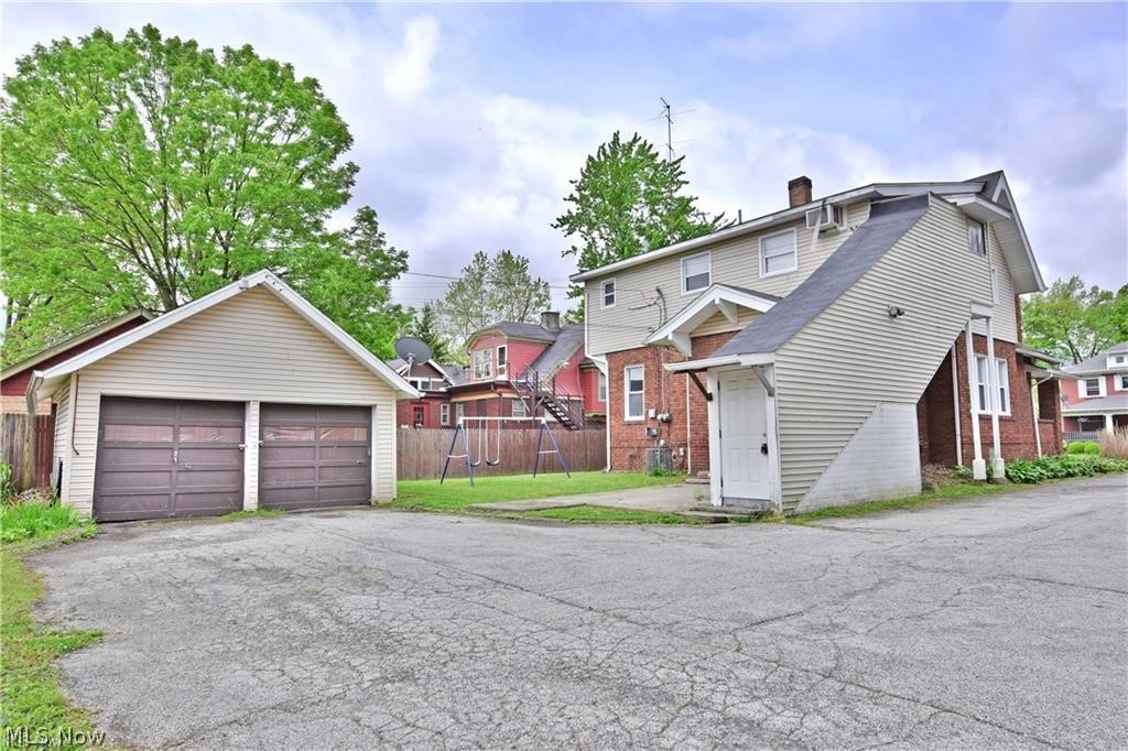 171 Woodbine Avenue SE Warren OH 44483