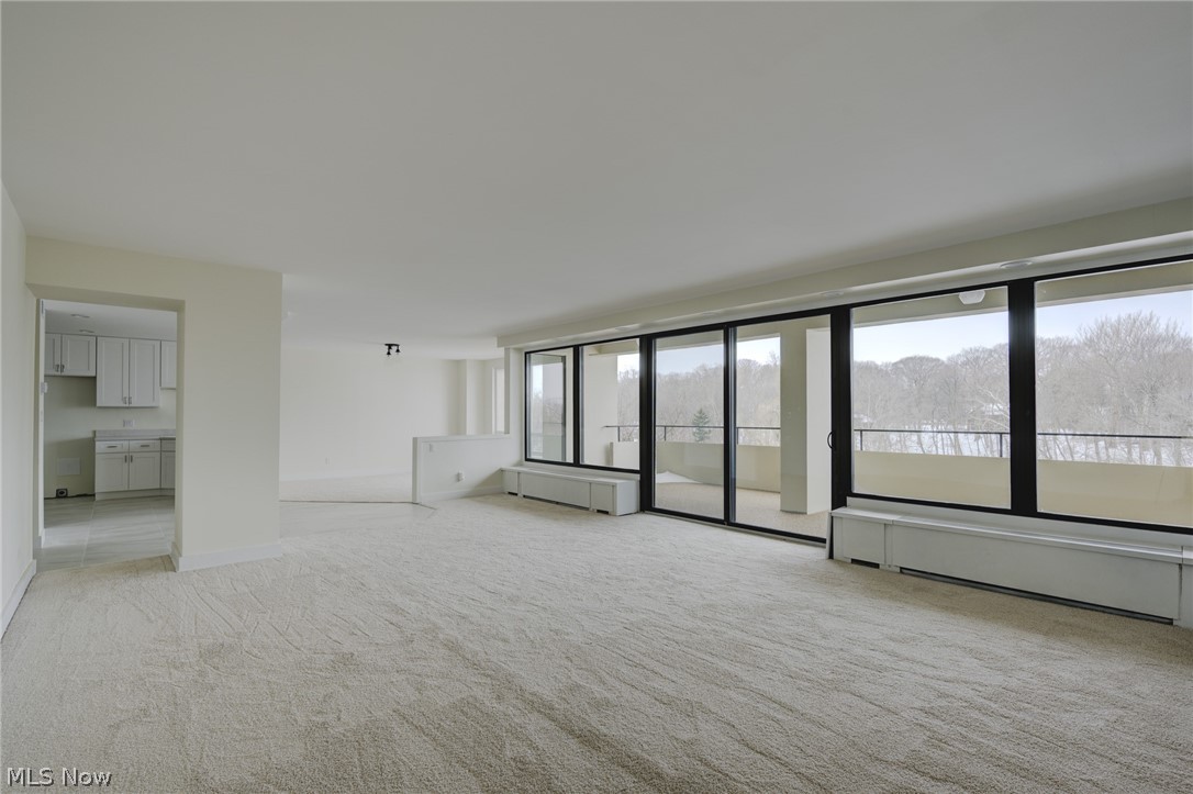 2 Bratenahl Place Bratenahl OH 44108