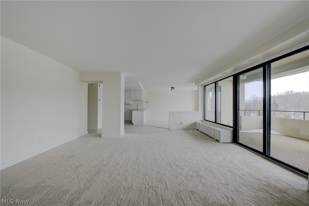 2 Bratenahl Place Bratenahl OH 44108