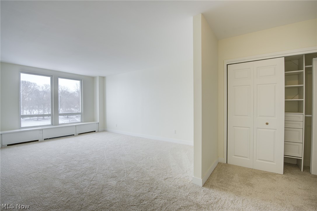 2 Bratenahl Place Bratenahl OH 44108