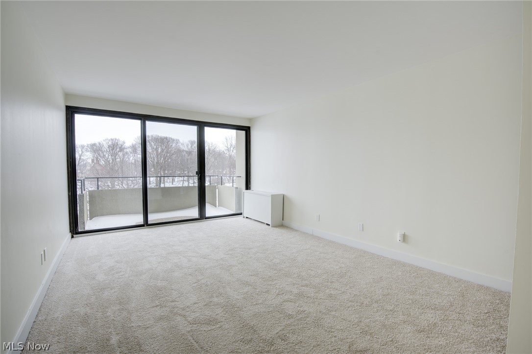 2 Bratenahl Place Bratenahl OH 44108