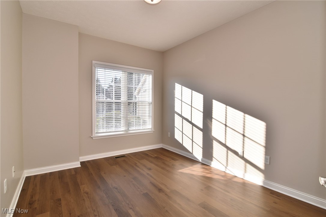 355 Hollyhock Court Mayfield Heights OH 44124