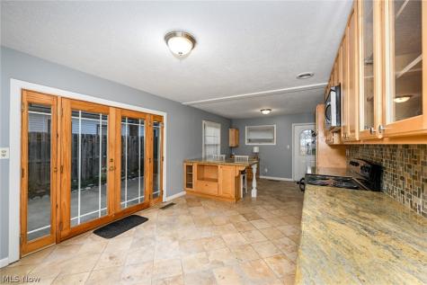 287 Edgewood Drive Berea OH 44017