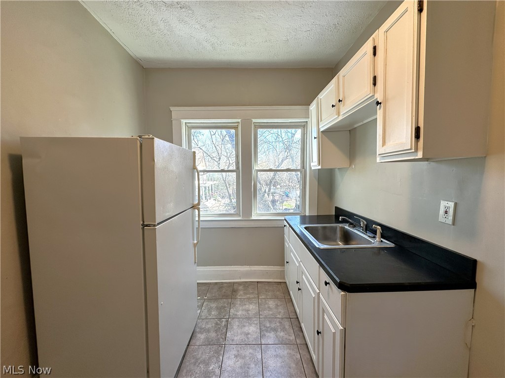 1672 Lockwood Avenue East Cleveland OH 44112