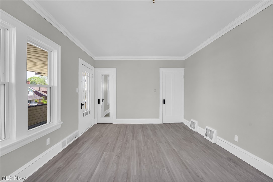 10106 Greenview Avenue Garfield Heights OH 44125