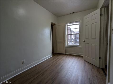 317 E 156th Street Cleveland OH 44110