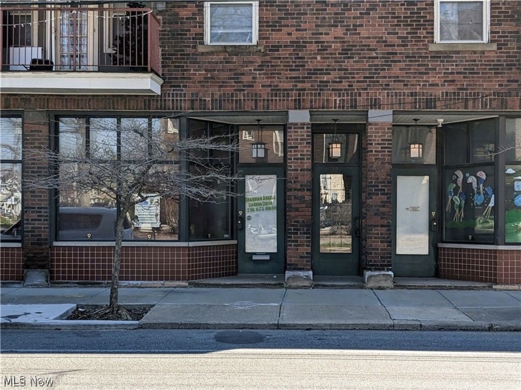 317 E 156th Street Cleveland OH 44110