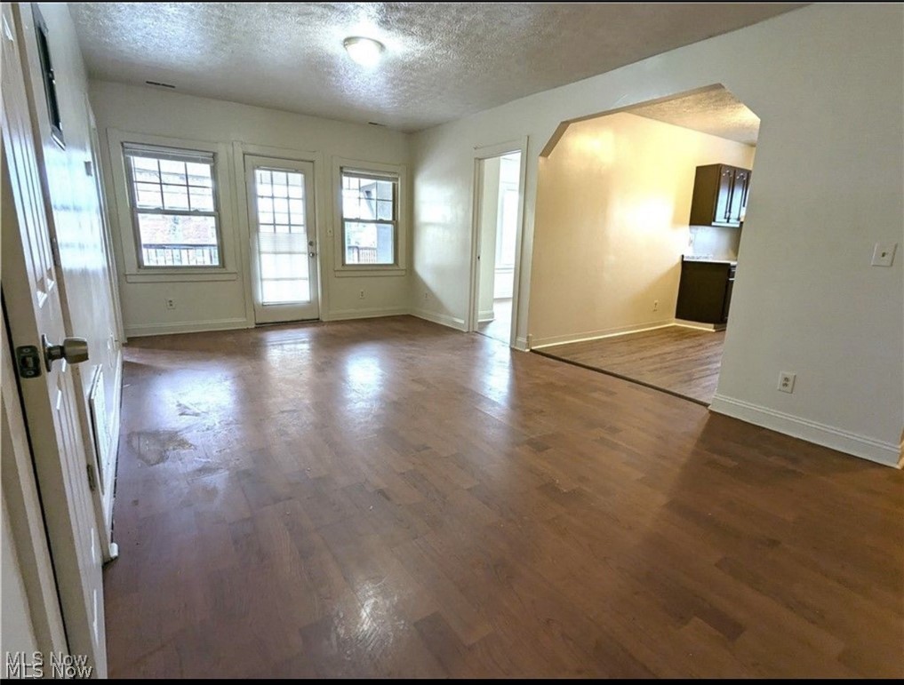 317 E 156th Street Cleveland OH 44110