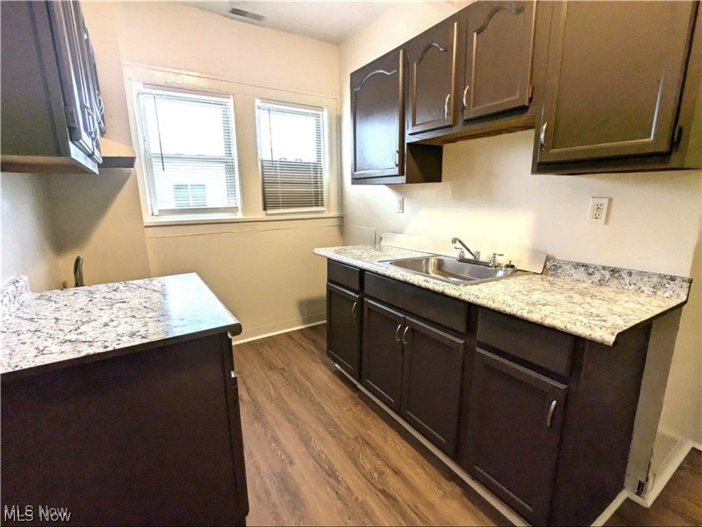 317 E 156th Street Cleveland OH 44110