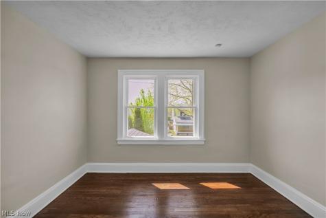 8505 Bancroft Avenue Cleveland OH 44105