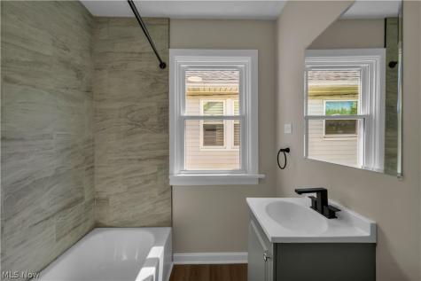 8505 Bancroft Avenue Cleveland OH 44105