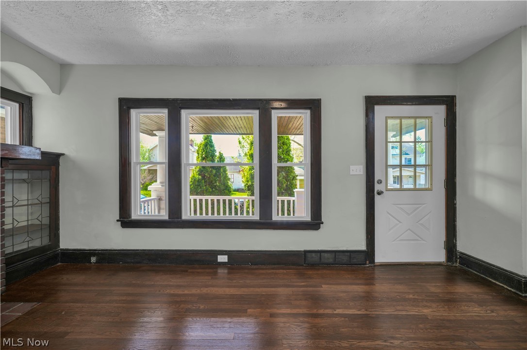 8505 Bancroft Avenue Cleveland OH 44105