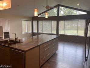 6235 Beverly Avenue NE Canton OH 44721
