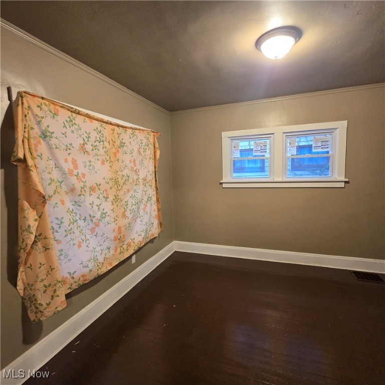 1534 E 133rd Street Cleveland OH 44112