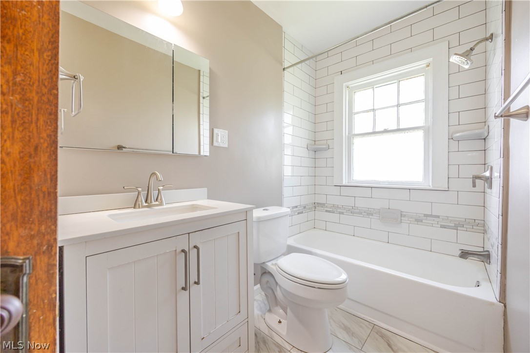 3631 Rolliston Road Shaker Heights OH 44120