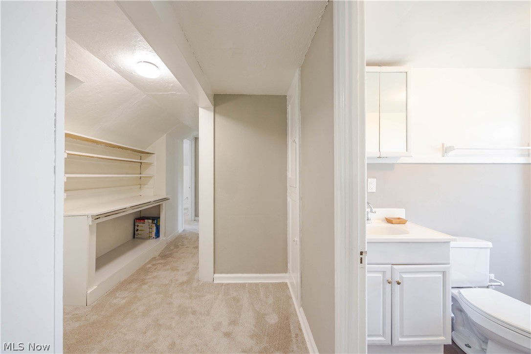 3631 Rolliston Road Shaker Heights OH 44120