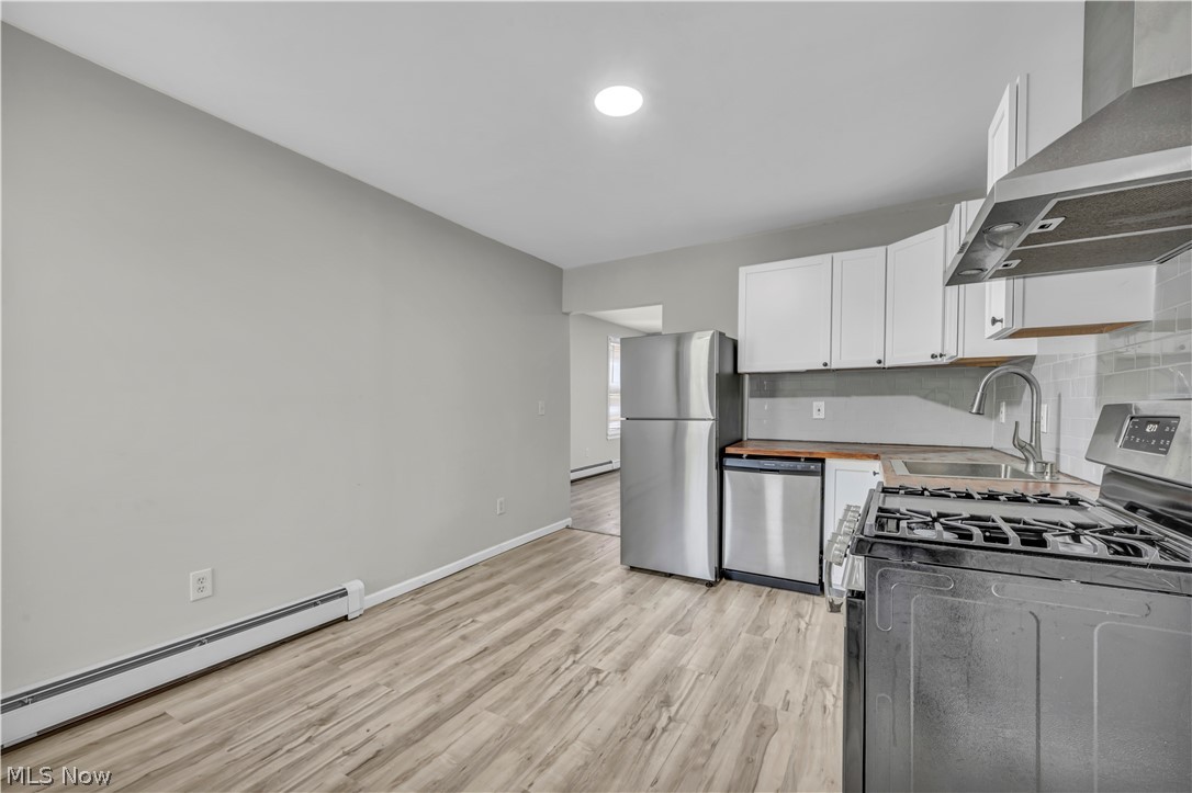 3010 Daisy Avenue Cleveland OH 44109