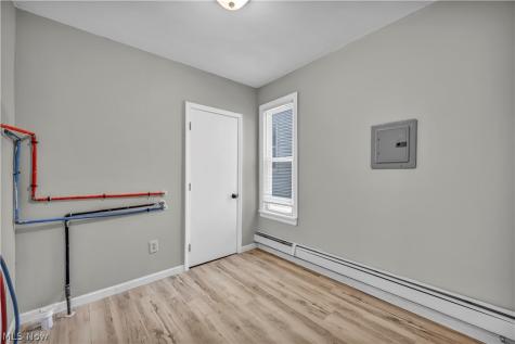 3010 Daisy Avenue Cleveland OH 44109