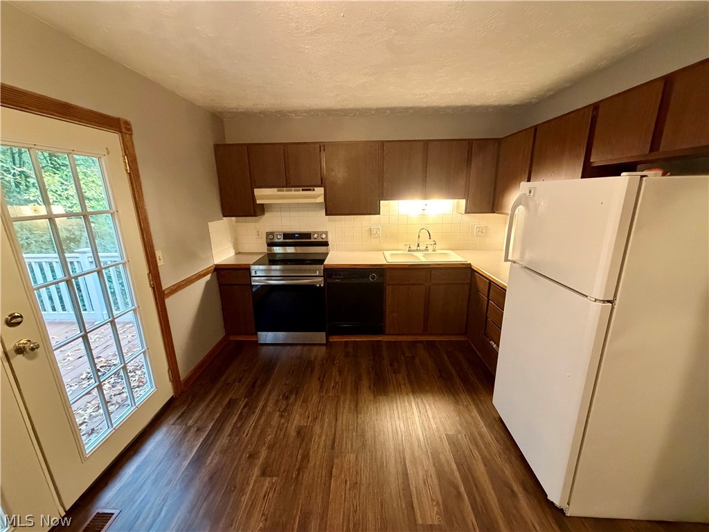 4264 S Main Street Akron OH 44319