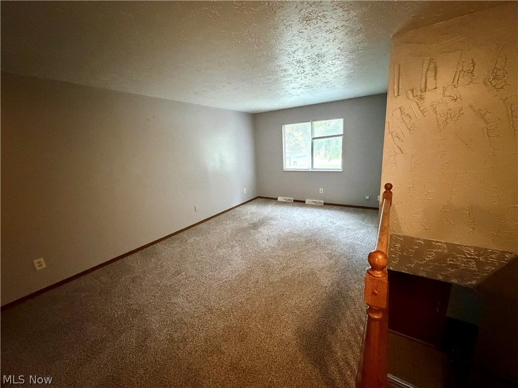 4264 S Main Street Akron OH 44319
