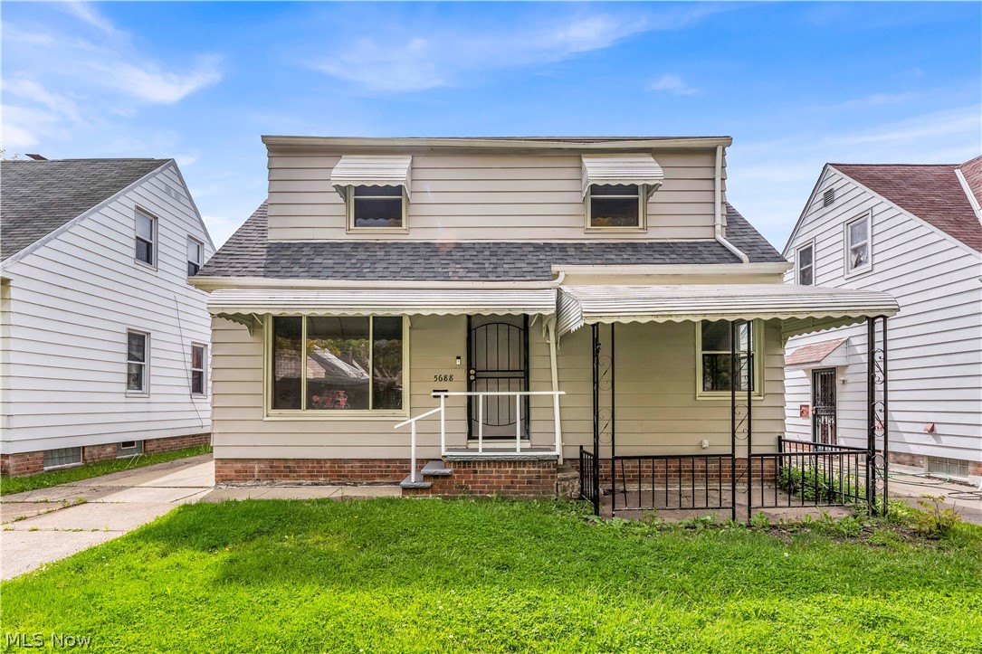 5688 E 141st Street Maple Heights OH 44137