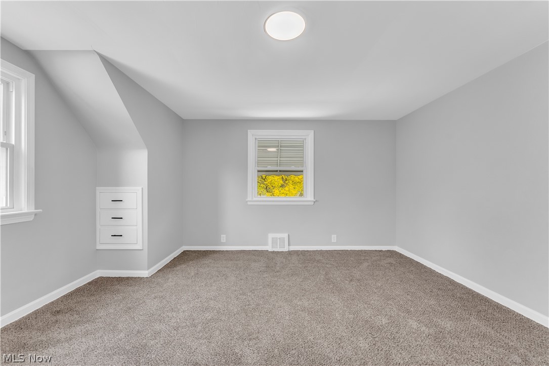5688 E 141st Street Maple Heights OH 44137