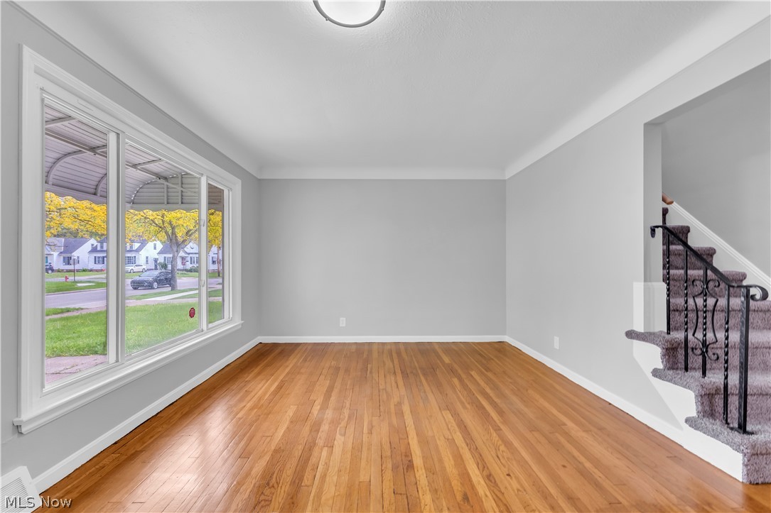 5688 E 141st Street Maple Heights OH 44137