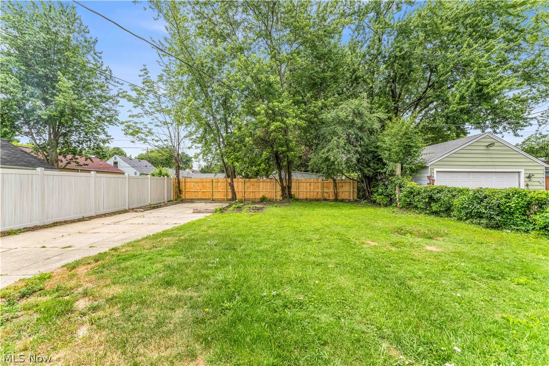 4026 W 144th Street Cleveland OH 44135