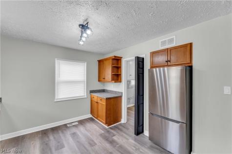 4026 W 144th Street Cleveland OH 44135