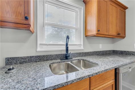 4026 W 144th Street Cleveland OH 44135