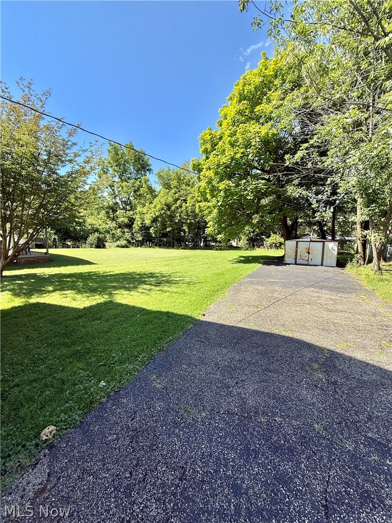 41 Dewhurst Avenue Bedford OH 44146