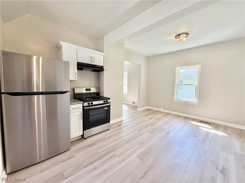 41 Dewhurst Avenue Bedford OH 44146