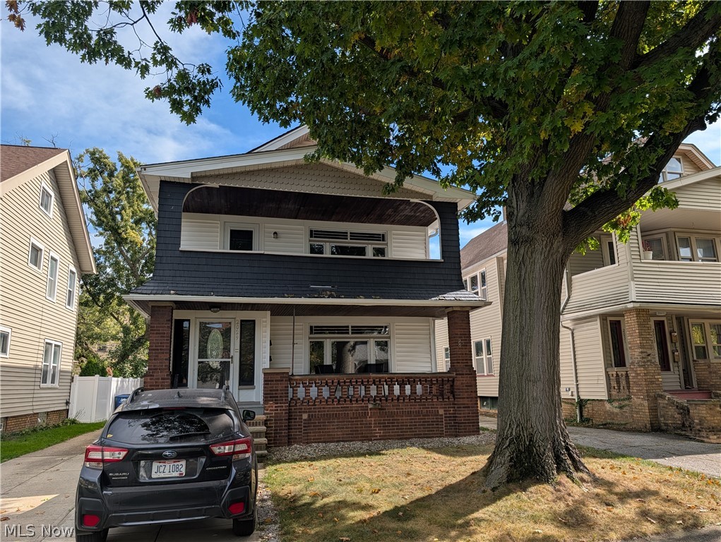 2029 Elbur Avenue Lakewood OH 44107