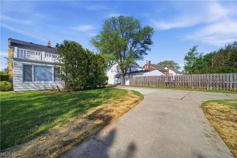 4037 Washington Boulevard University Heights OH 44118