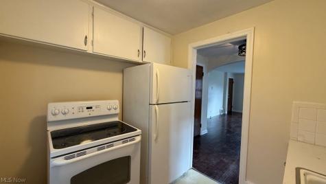 2042 13th Street Cuyahoga Falls OH 44223