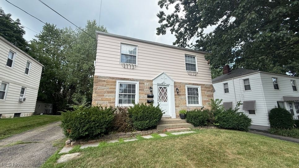 2042 13th Street Cuyahoga Falls OH 44223